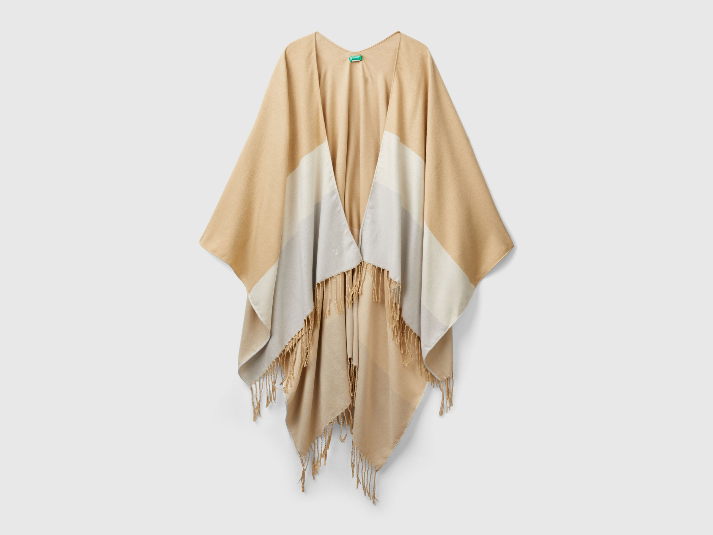CAPE Mujer image number 4